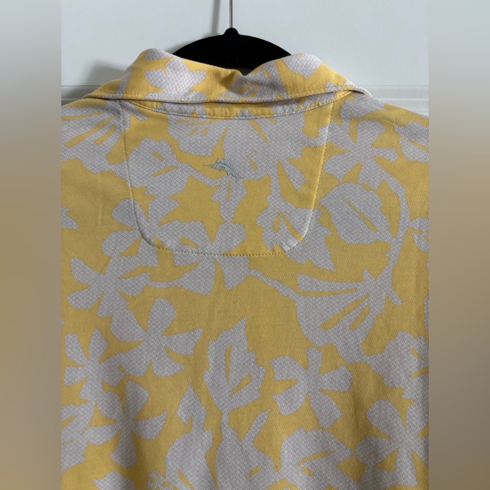 Tommy Bahama Tropical Yellow Floral Polo Shirt - Picture 3 of 8